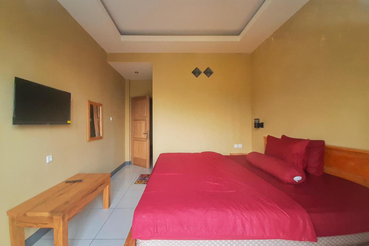 Delvia Bromo Homestay Mitra Reddoorz Pasuruan Zewnętrze zdjęcie